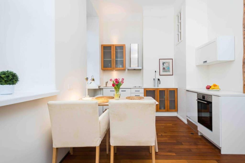 Best Location, Beautiful And Quiet Old Town Apt. Reval Exterior foto
