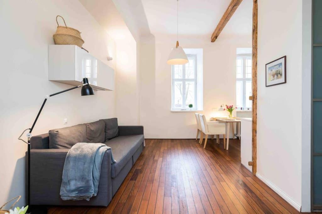 Best Location, Beautiful And Quiet Old Town Apt. Reval Exterior foto