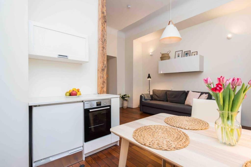 Best Location, Beautiful And Quiet Old Town Apt. Reval Exterior foto